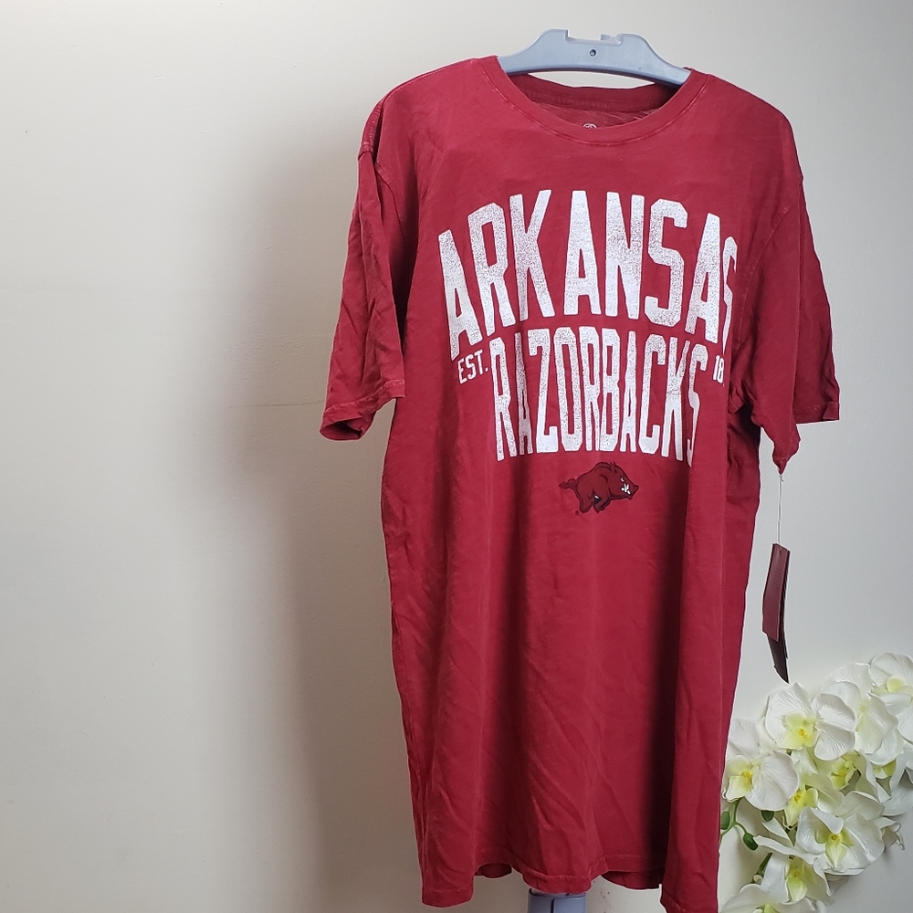 Arkansas Razorbacks tees